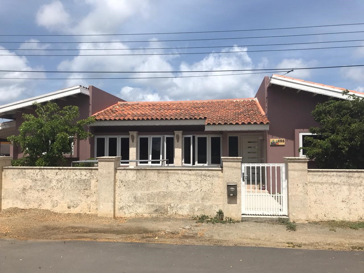 Seroe Blanco family home [FOR RENT from 31 Jan. 2021]